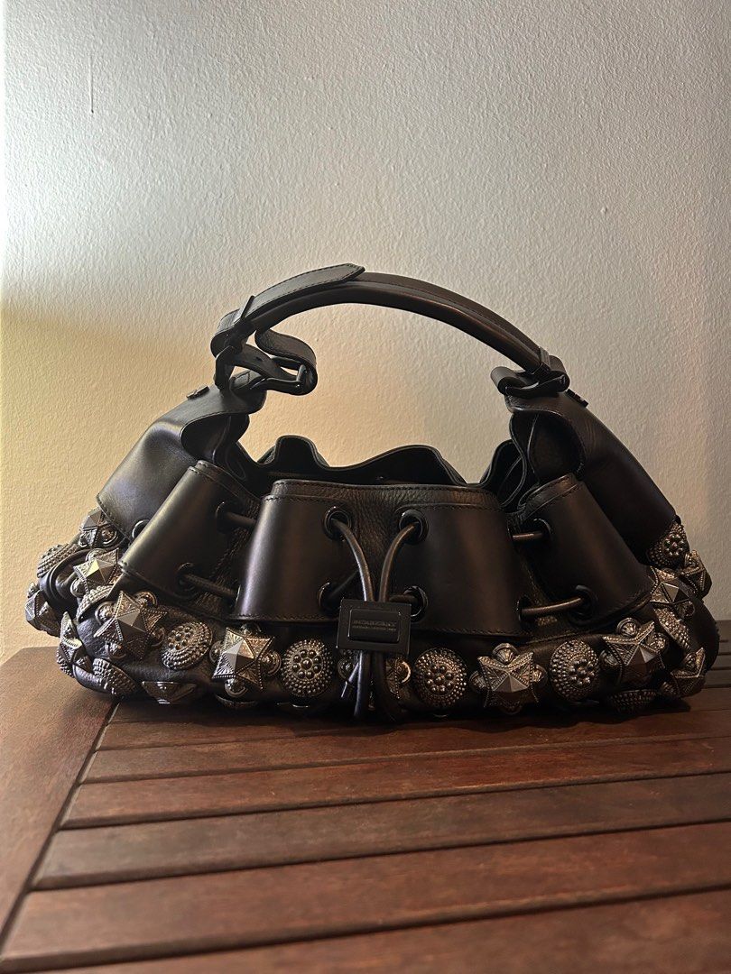 Burberry shop warrior bag