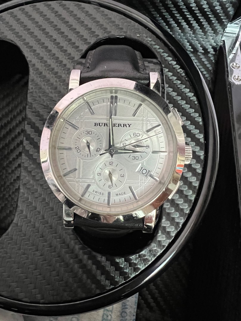 Burberry outlet watch price