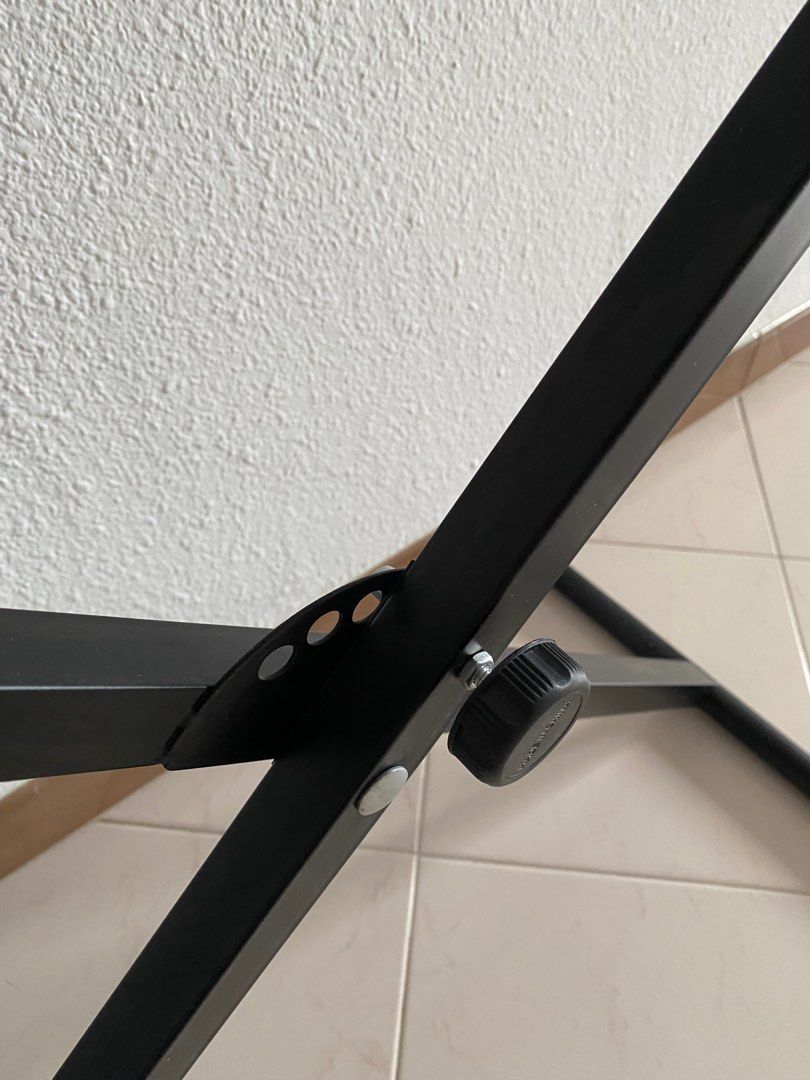 Casio keyboard with stand and chair, Hobbies & Toys, Music & Media