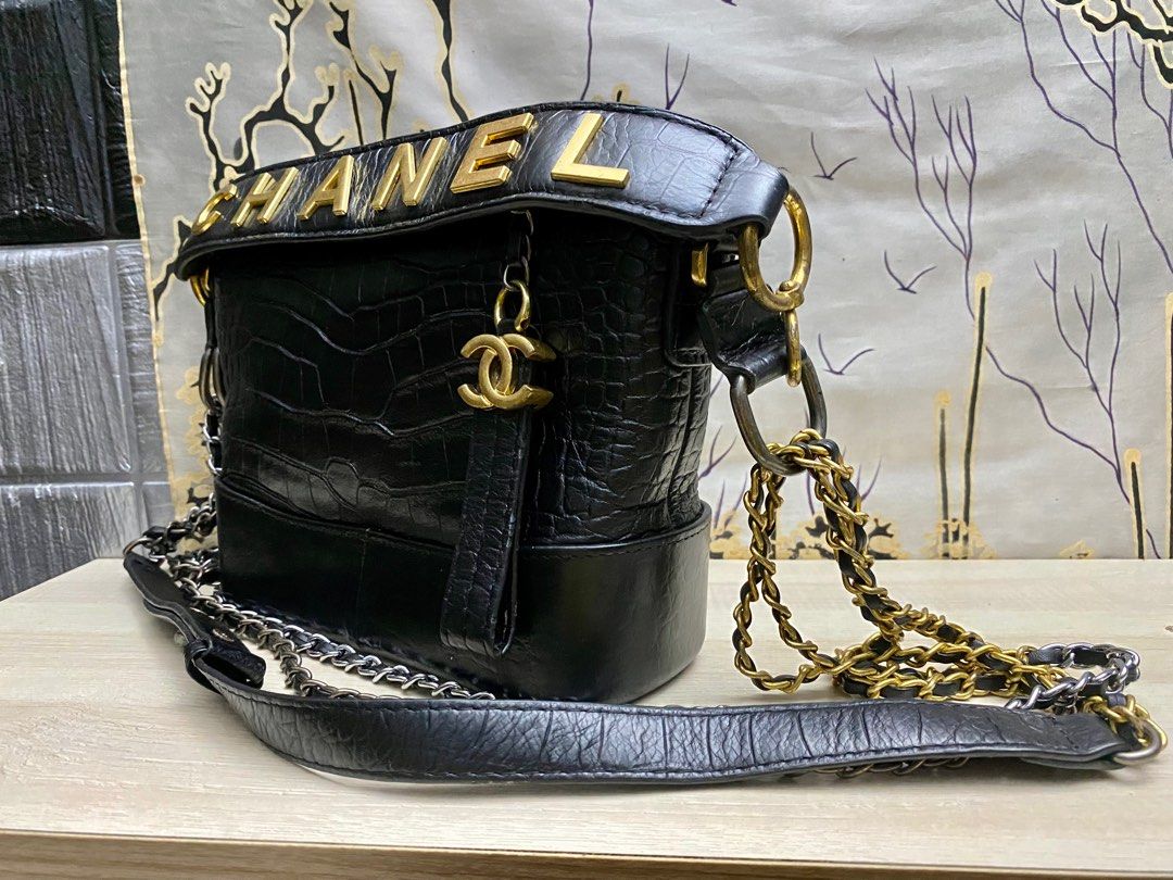 🦄💕SOLD!! LIKE NEW CHANEL GABRIELLE HOBO BLACK CROCODILE EMBOSSED SMALL,  Women's Fashion, Bags & Wallets, Cross-body Bags on Carousell