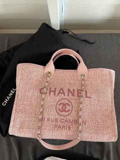 (Category: ) located in . Submitted by just.me.ecomm (Listing ID 1261398715, Image 1). Description: .