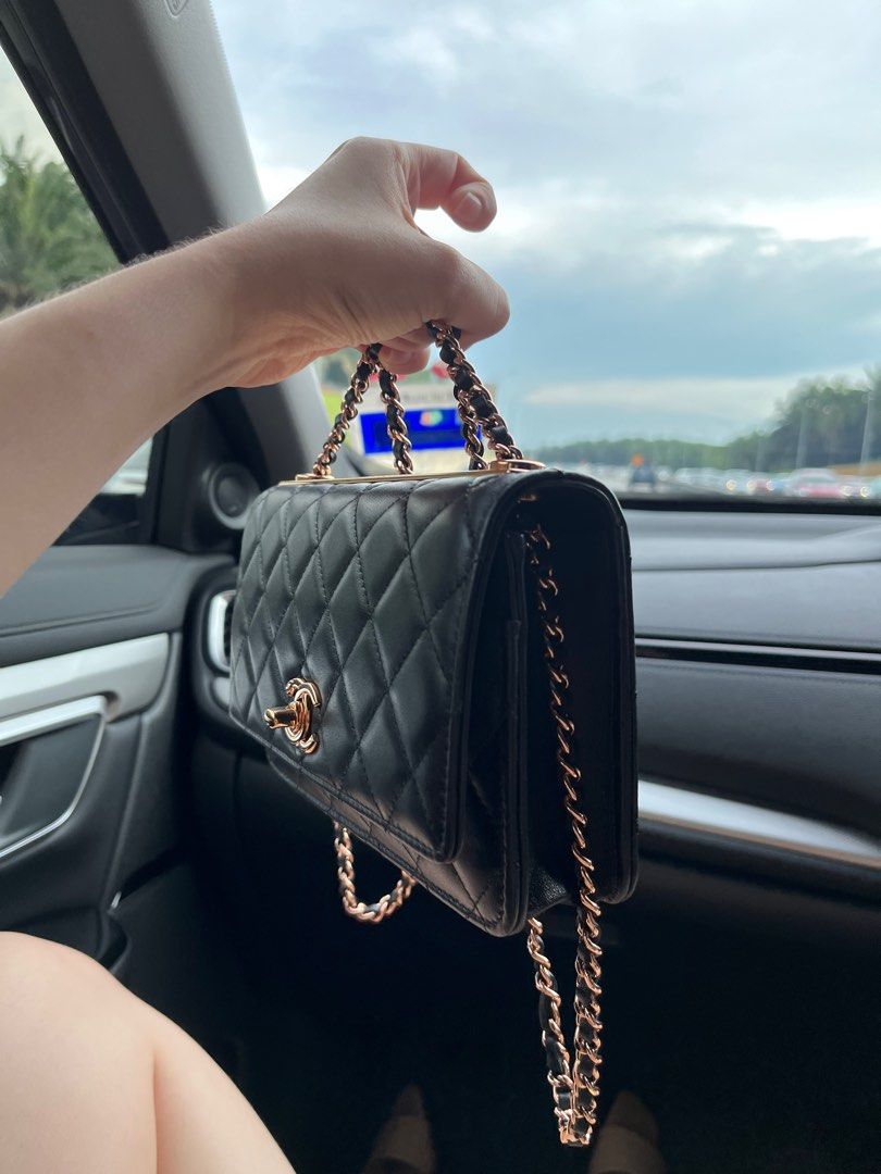 Chanel trendy cc wallet on chain
