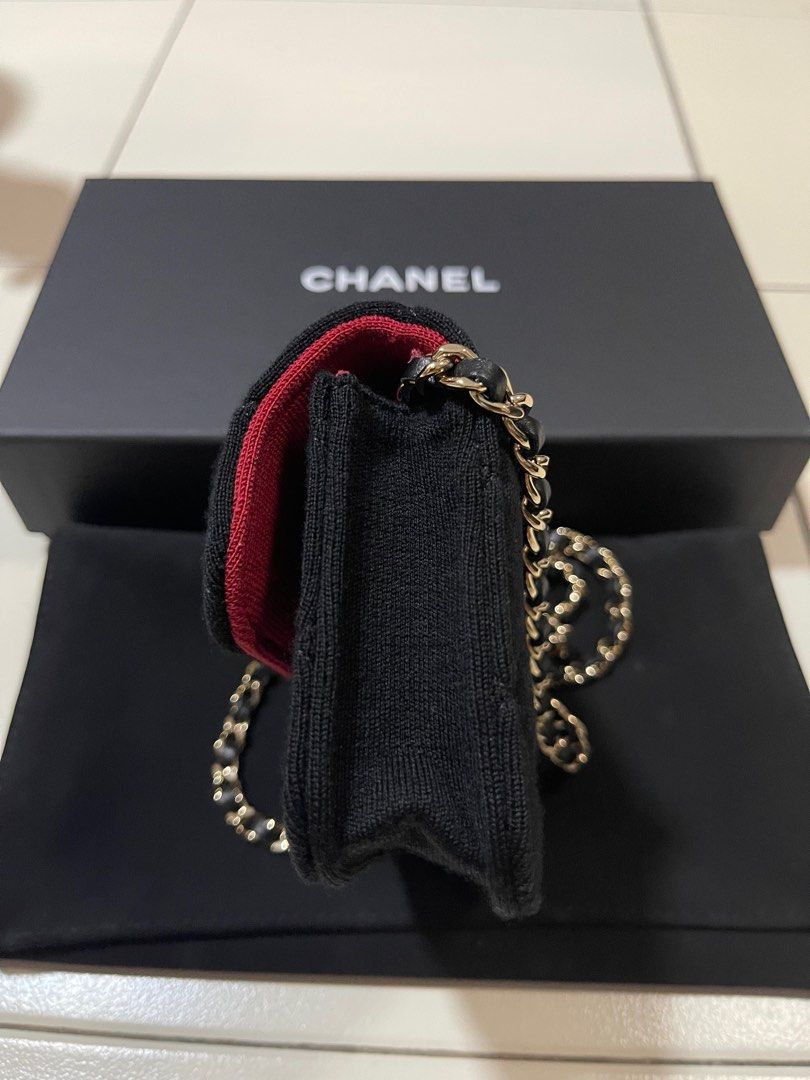 CHANEL VIP Exclusive Lt Pink Clutch on Chain *New - Timeless Luxuries