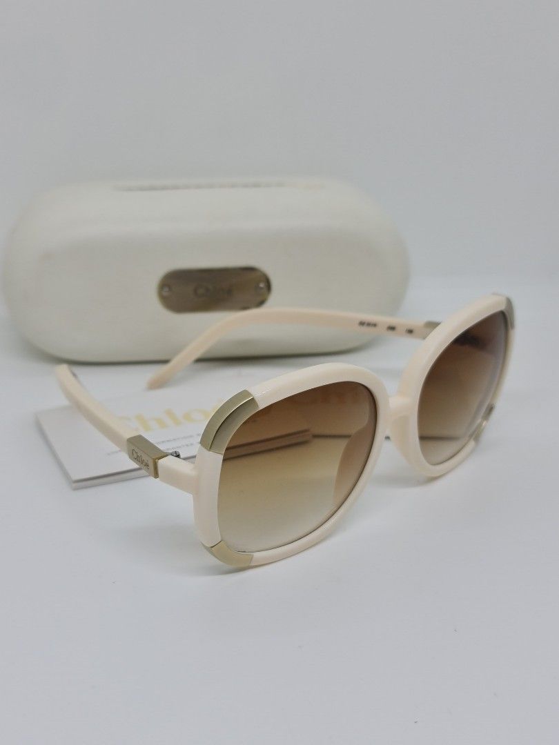 Chloe Round Frame Sunglasses (Category: Sunglasses & Eyewear) located in Binan City. Submitted by mommysellsph (Listing ID 1261494344, Image 2). Description: Slightly used Still in excellent condition Inclusions: care card, authenticity card and hard case 100% authentic #2024declutter.