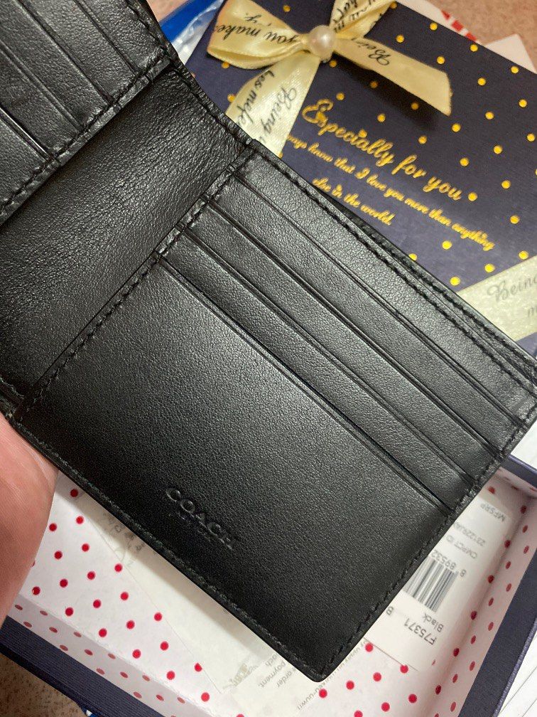 Coach wallet for me new arrivals