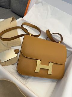 Hermès Kelly To Go Touch Wallet In Black Epsom And Matte Black