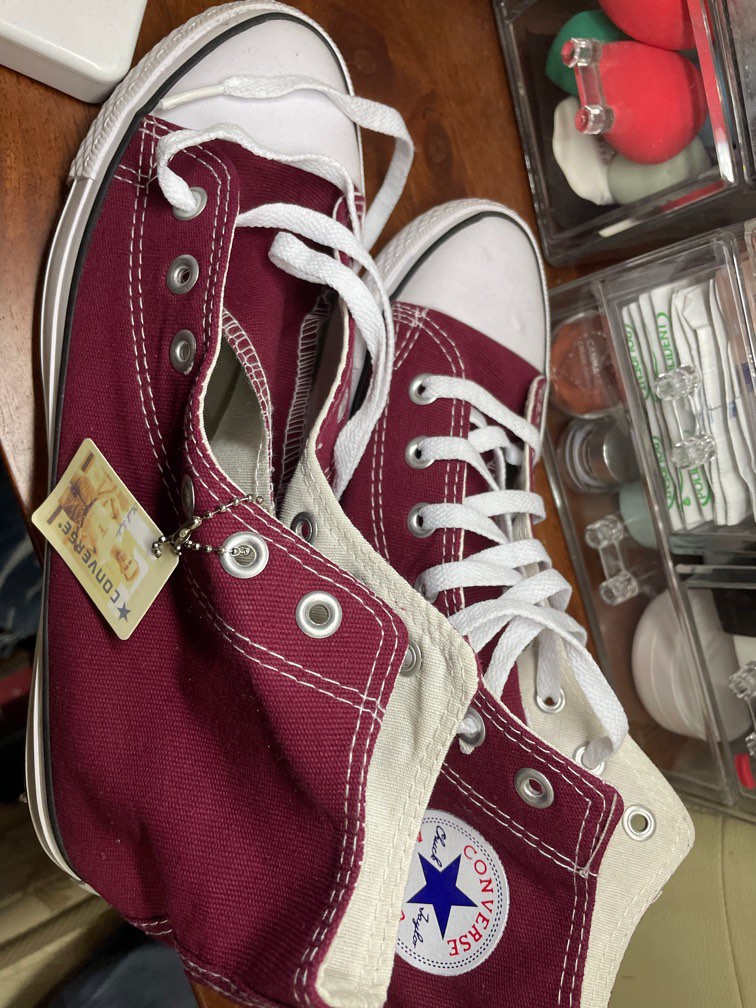 Converse red maroon Women s Fashion Footwear Sneakers on Carousell