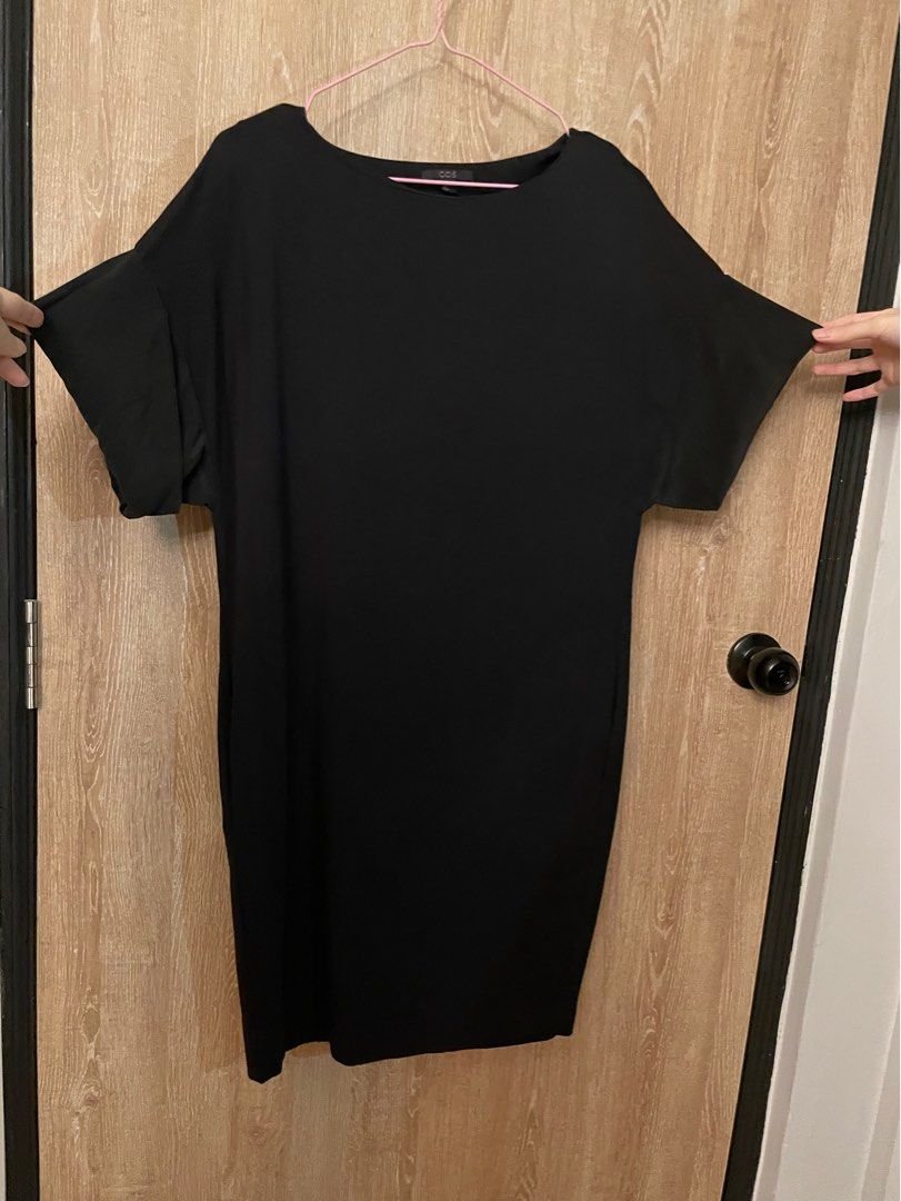 cos black t shirt dress PLEATED-SKIRT T-SHIRT DRESS