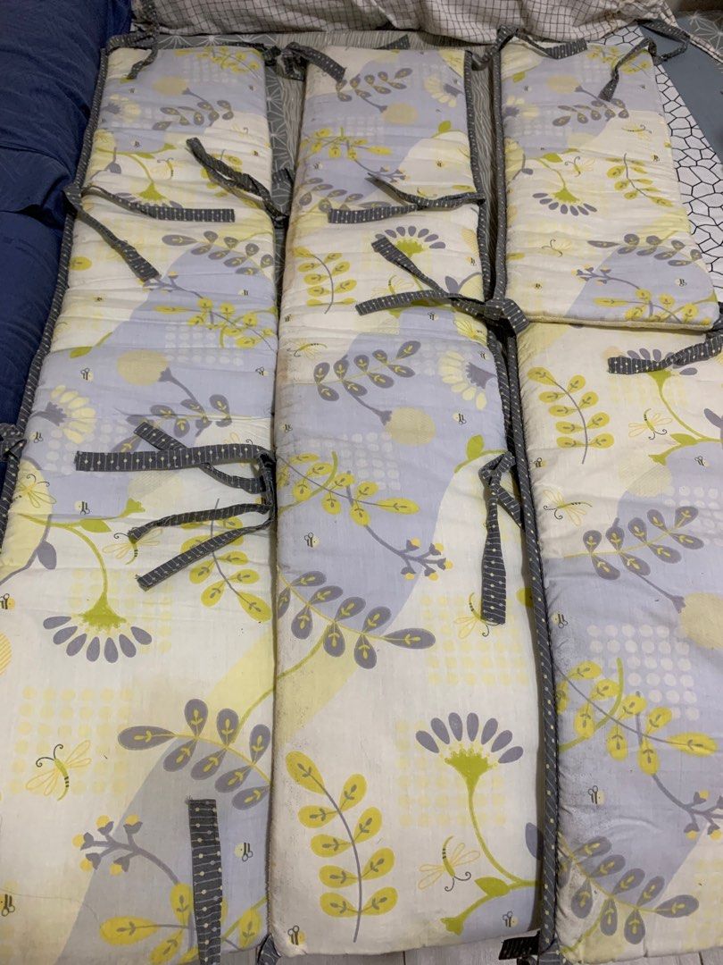 Crib Bed Guards (Category: Bed Guards) located in Pasay City. Submitted by byethings (Listing ID 1261407817, Image 2). Description: 4 pcs, with stain because of lenghty stock in storage but washable..