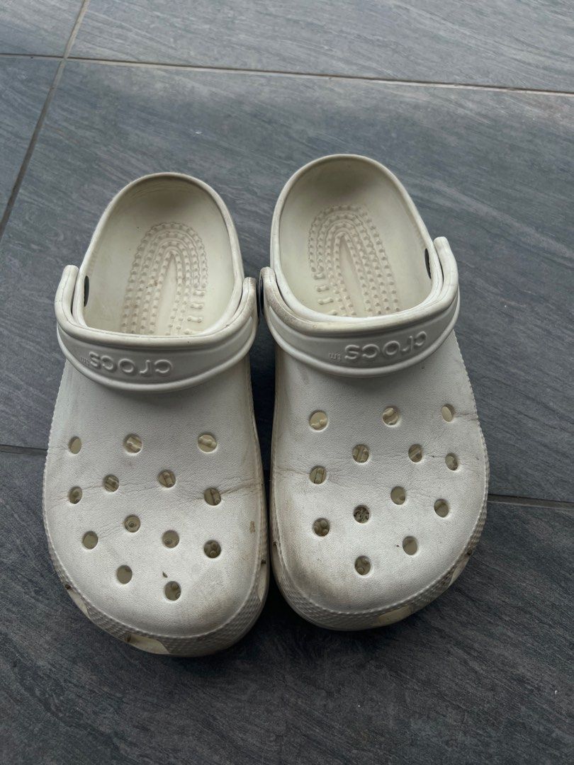 Used white crocs top