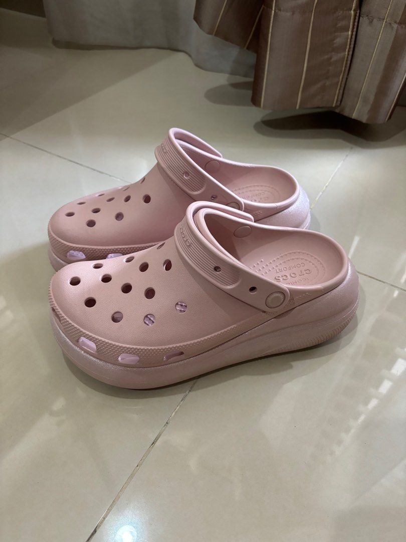 Crocs Crush Shimmer Clog in Pink Clay