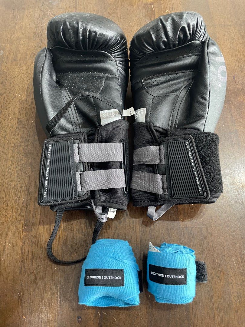 Decathlon Outshock boxing gloves 10oz, Sports Equipment, Other Sports