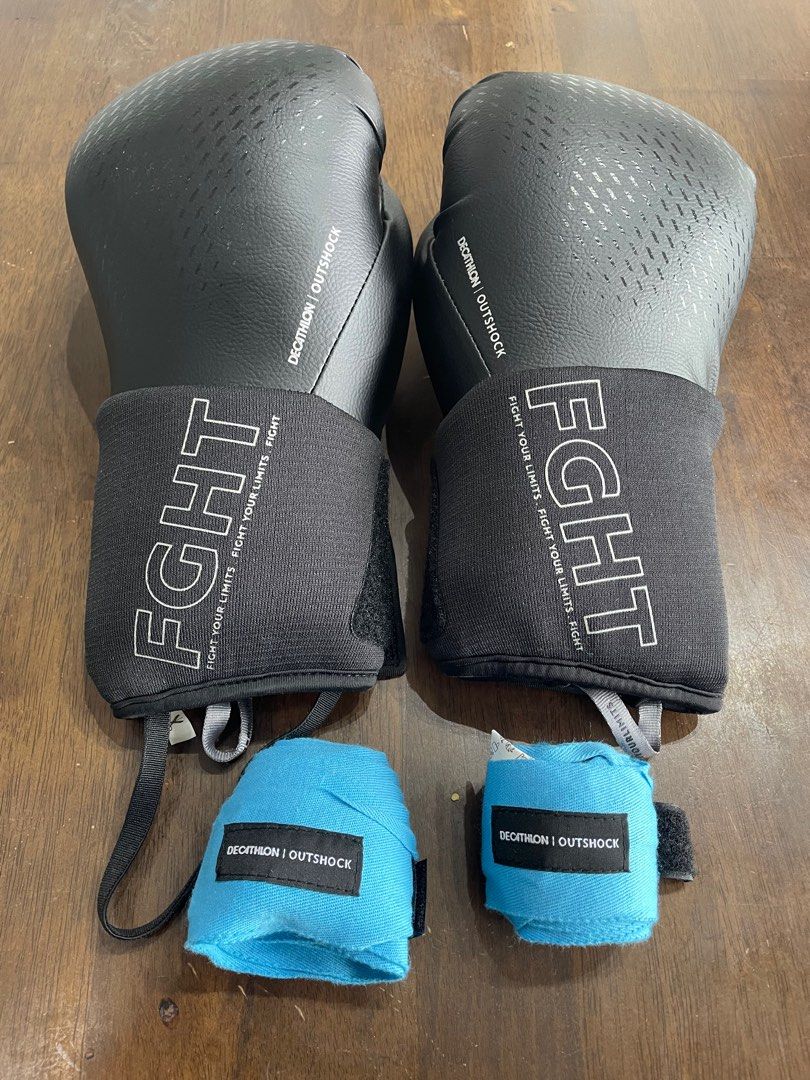 Decathlon Outshock boxing gloves 10oz, Sports Equipment, Other Sports