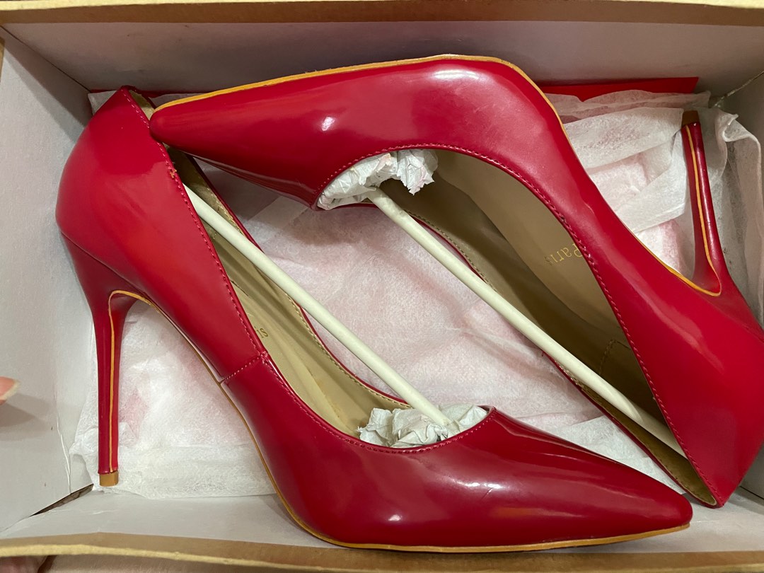 Displayed item CL Heels Patent Red Genuine Leather Women s