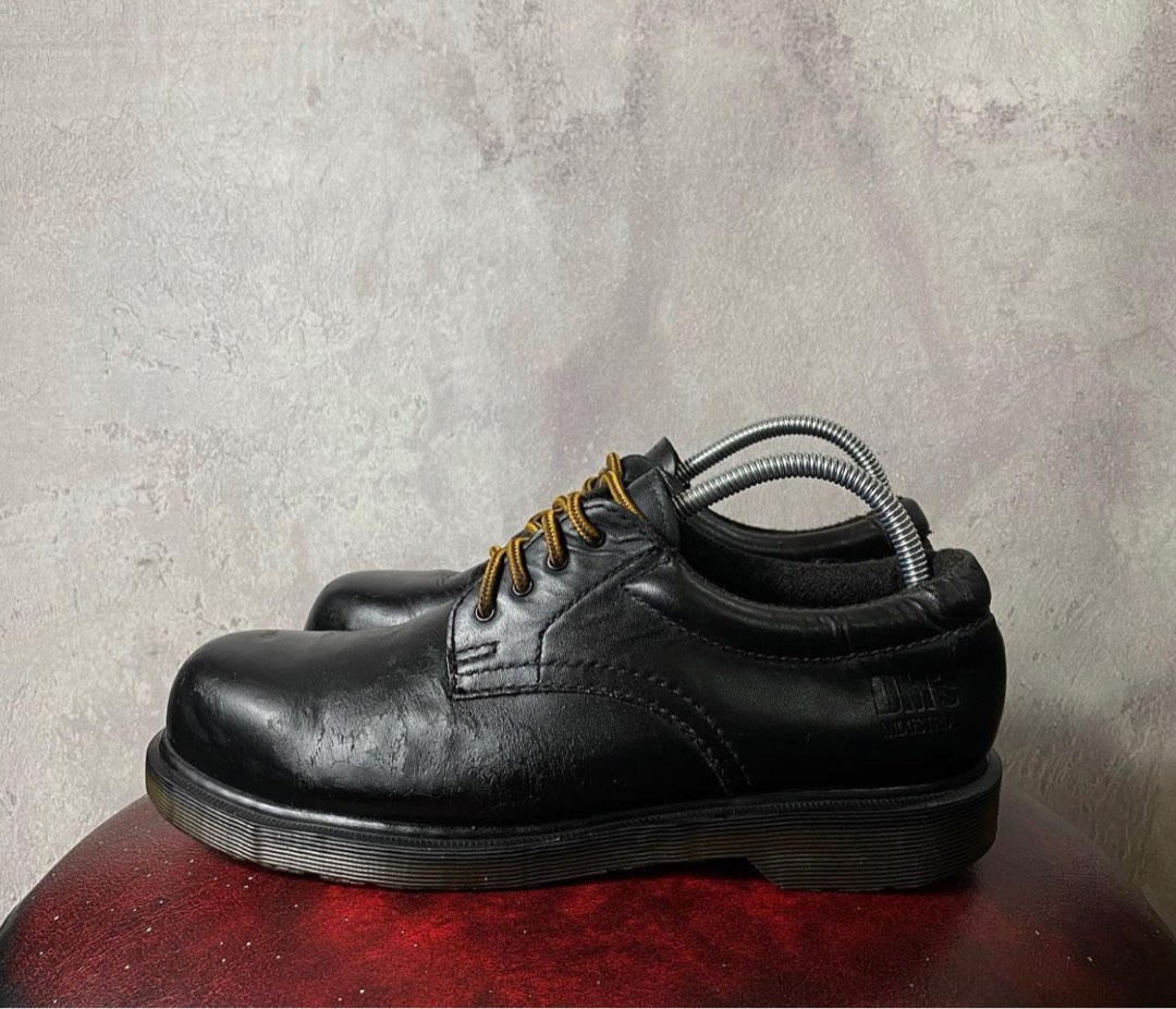 Dr sales martens 2215
