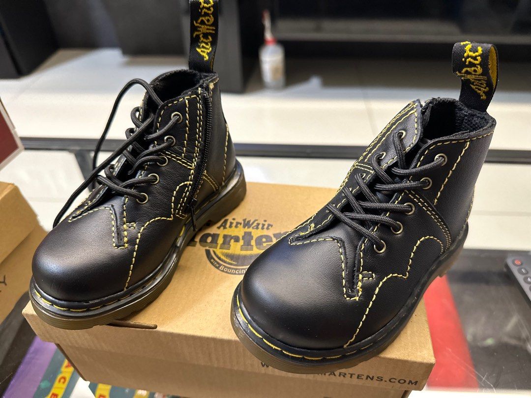 Dr Martens Airwair Bennie