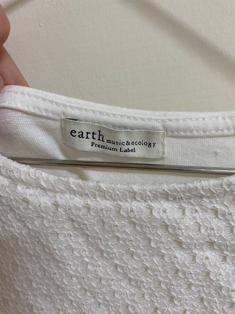 earth music&ecology Premium Labelの 白 ニット - トップス