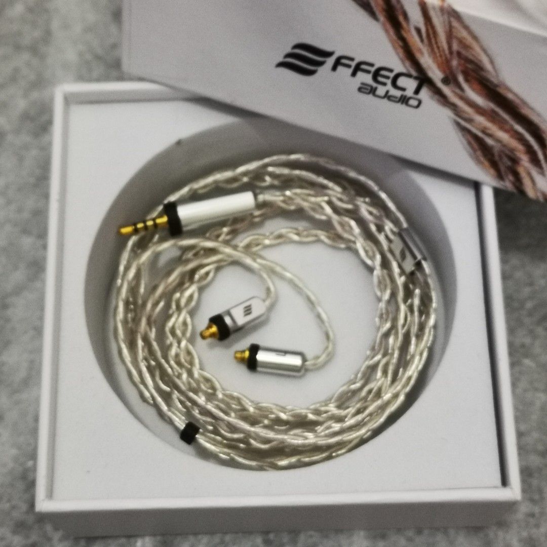 EFFECT AUDIO VOGUE SERIES CABLE VIRTUOSO, Audio, Earphones on Carousell