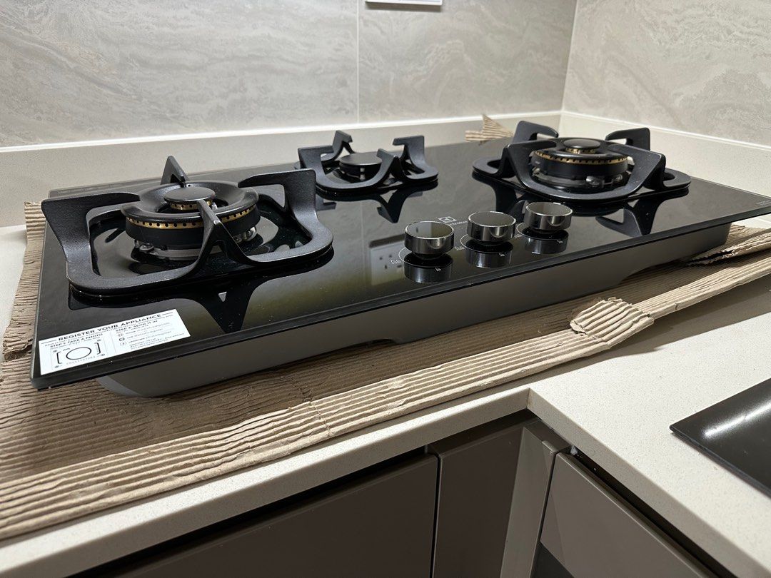 Electrolux Gas Stove, TV & Home Appliances, Kitchen Appliances, Hobs
