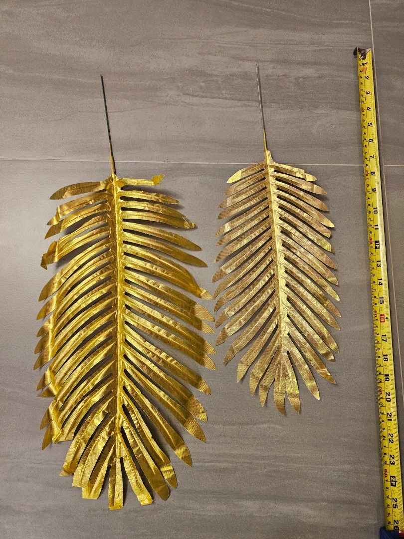 Fake gold leaves, Furniture & Home Living, Home Decor, Artificial