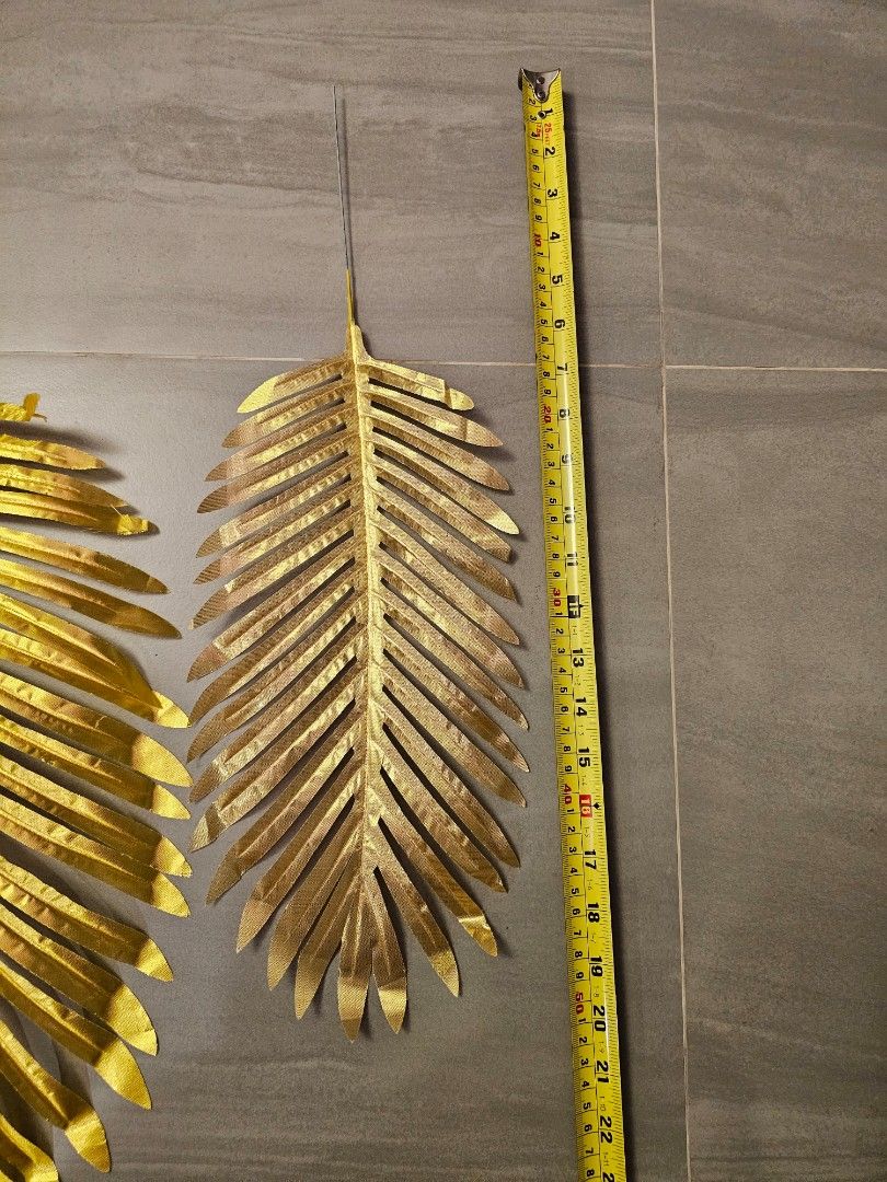 Fake gold leaves, Furniture & Home Living, Home Decor, Artificial