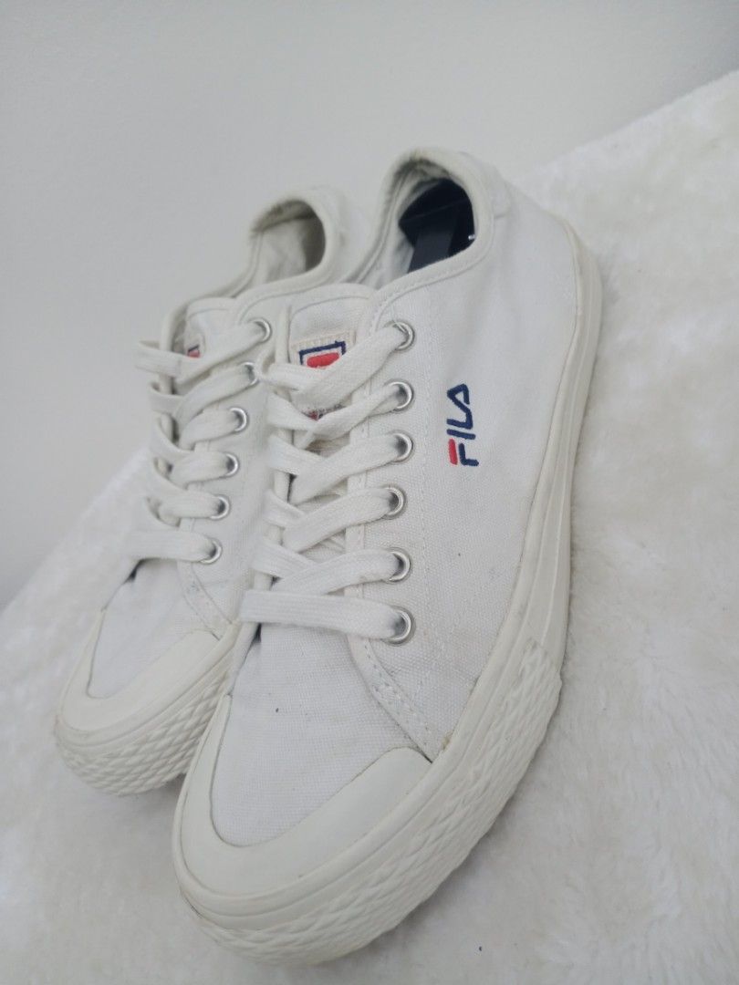 Fila kicks hotsell