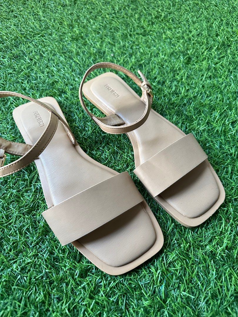 Forever 21 flip flops clearance