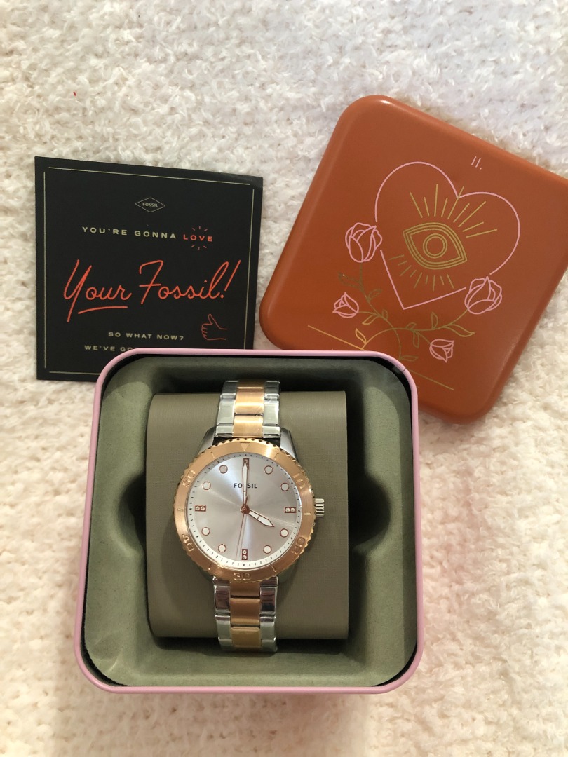Fossil Dayle Three-Hand Two-Tone Stainless Steel Watch🇨🇦, Luxury