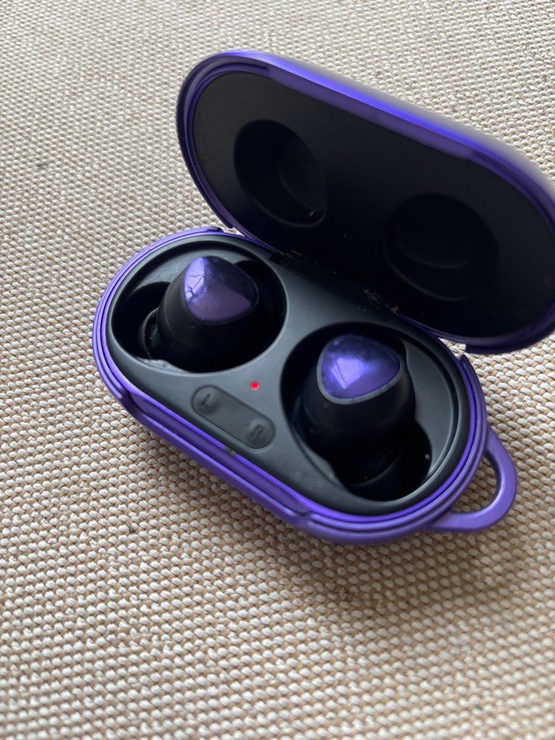 Galaxy bts hotsell buds