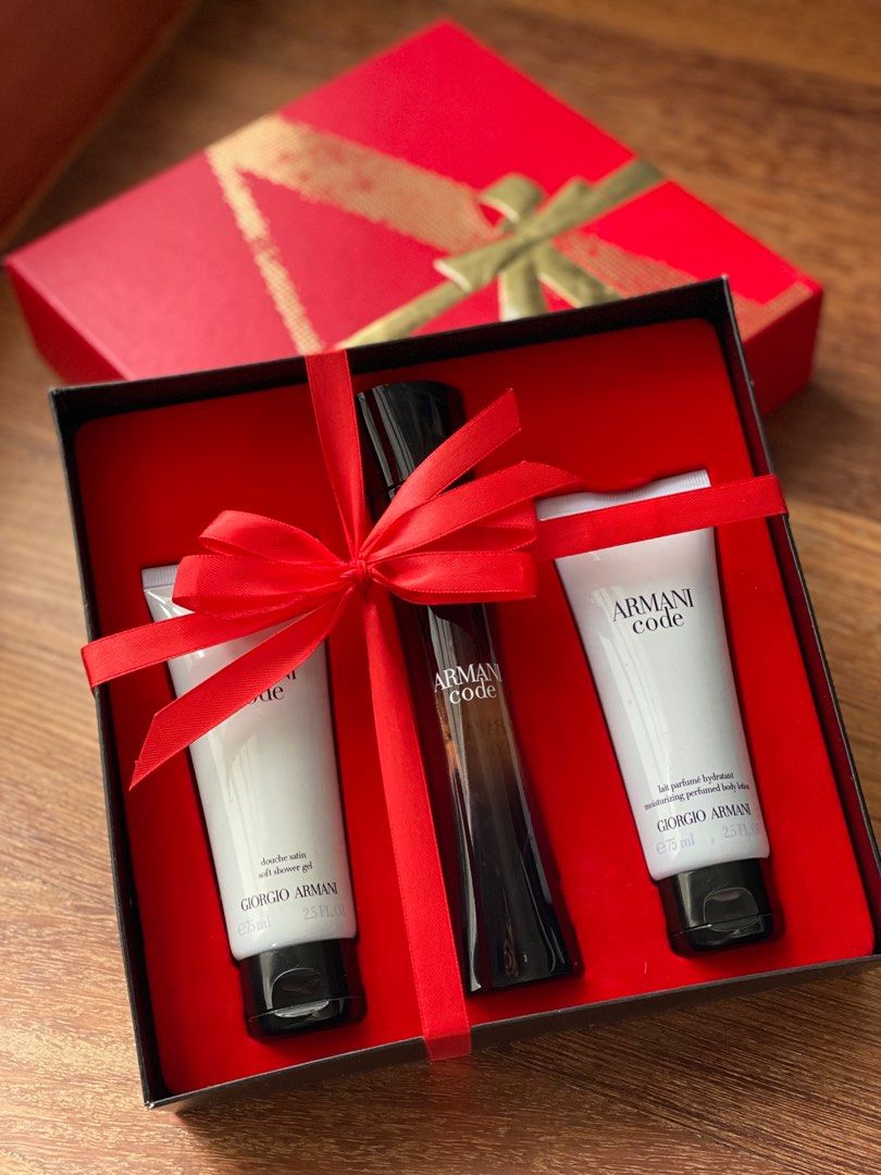 Armani Armani Code Eau de Parfum Holiday Gift Set ($197 value) |  Bloomingdale's