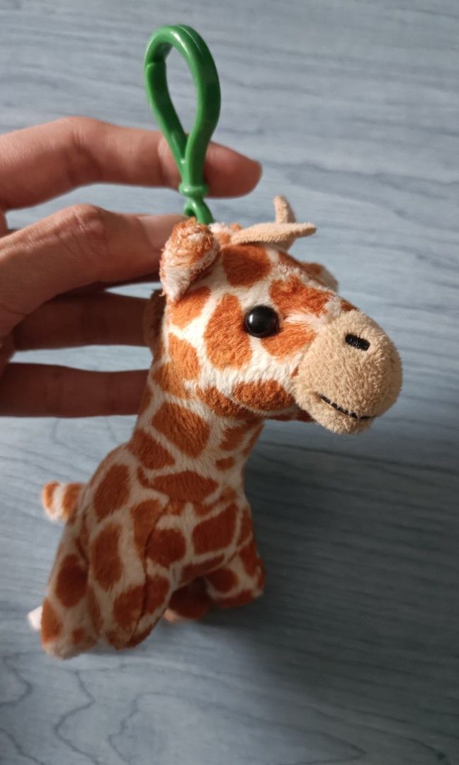 Giraffe keychain sale