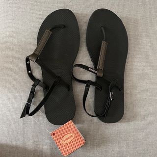 （分類：）位於 。 由 slothq 提交（商品編號 1261361258，圖片 1）。簡介： 。
