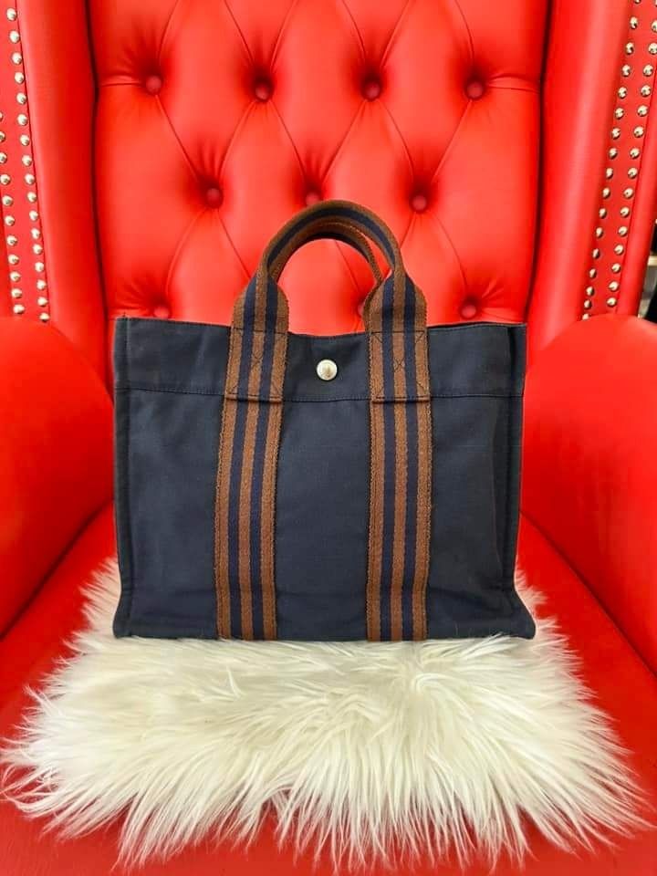 hermes fourre tout pm, Luxury, Bags & Wallets on Carousell