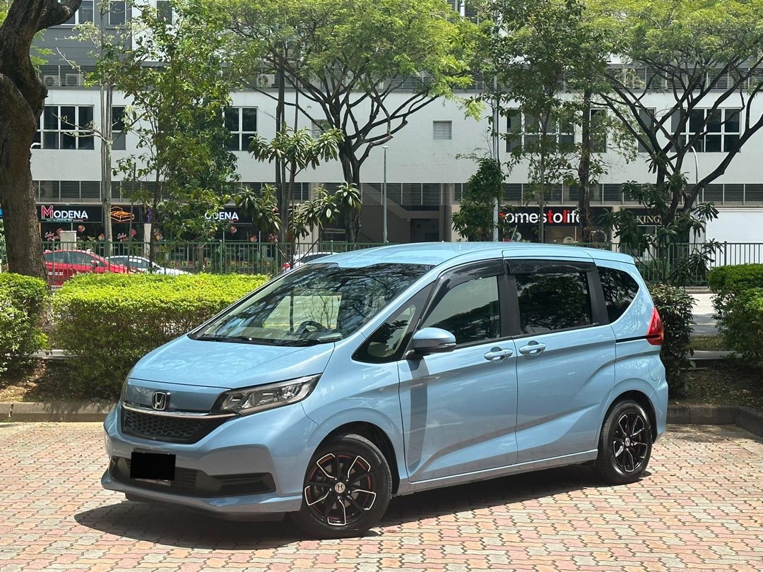 (Category: ) located in . Submitted by g_auto (Listing ID 1261339932, Image 1). Description: .