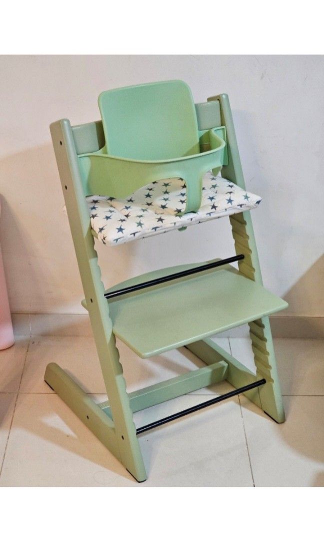 Used stokke high store chair