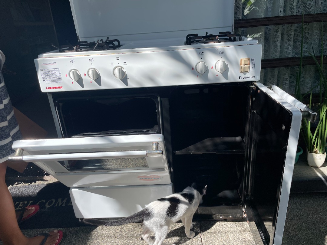 La Germania Gas Range, TV & Home Appliances, Kitchen Appliances