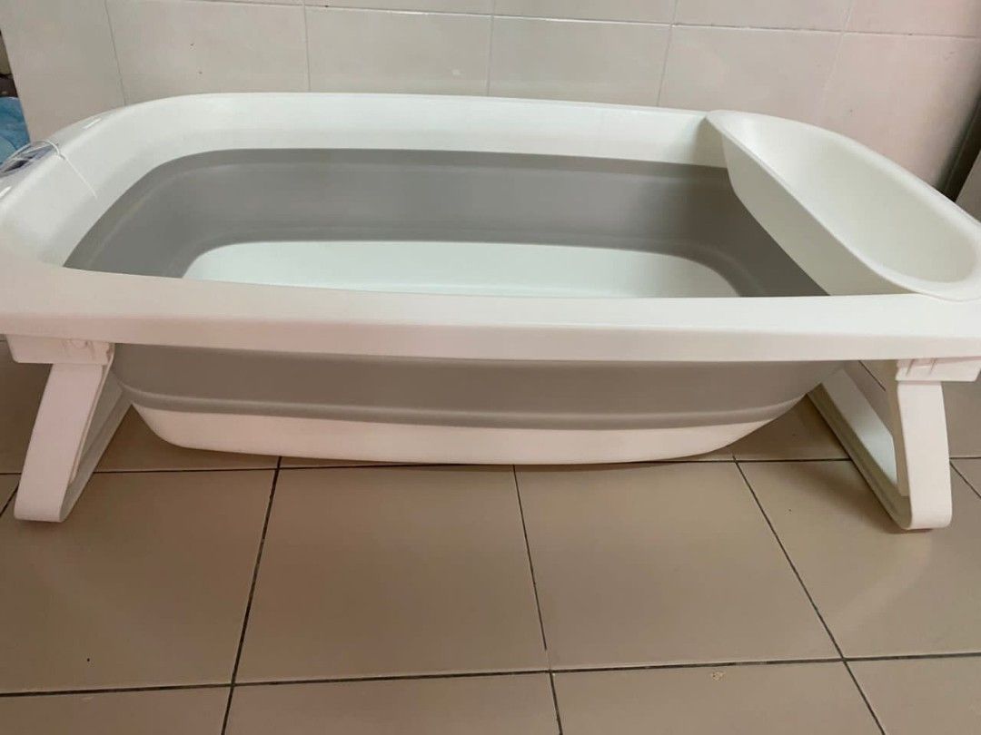Isafe flat foldable sale baby bath