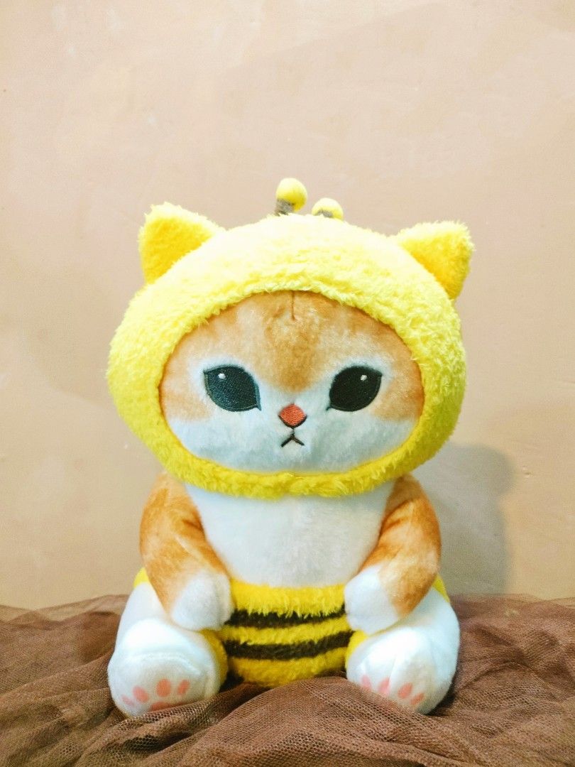 mofusand Mofamofy Bee Meow Figure main image 1