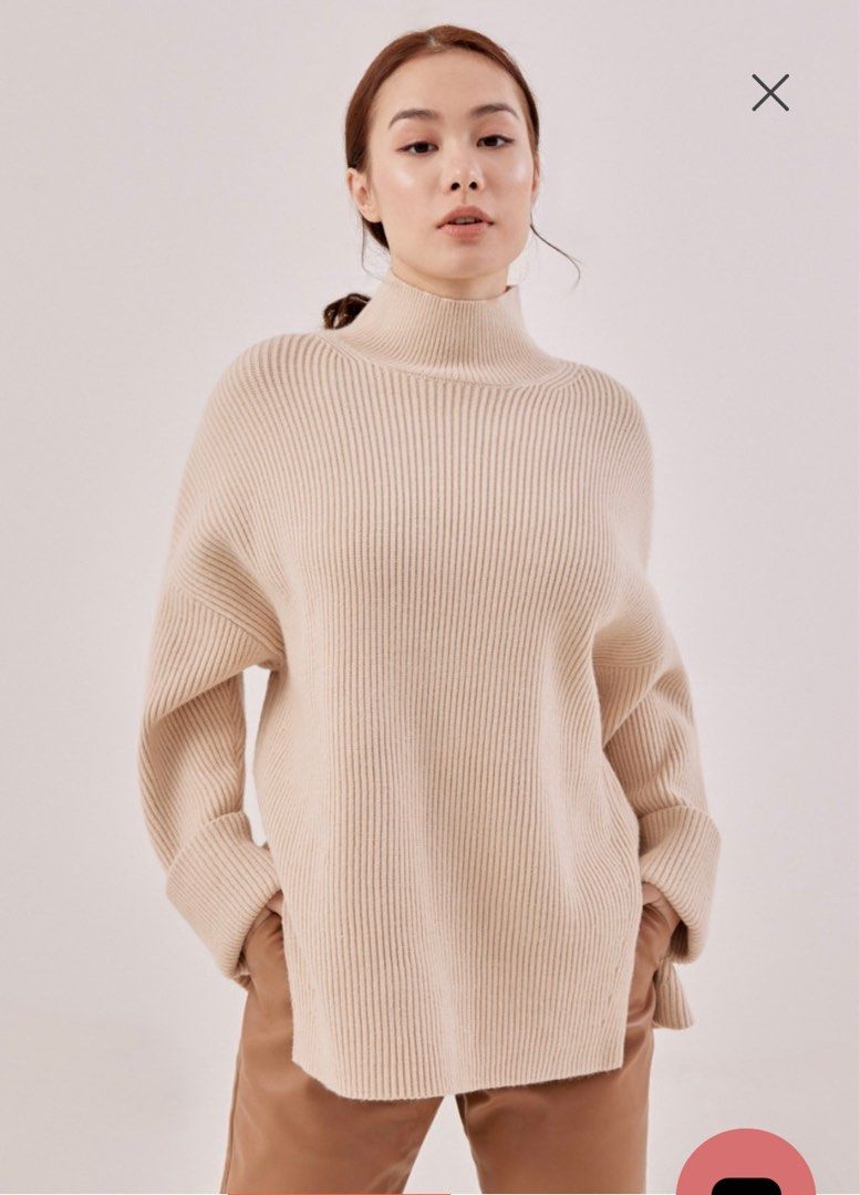 LB Ester Oversized Turtle Neck Jumper, Women's Fashion, Coats, Jackets ...