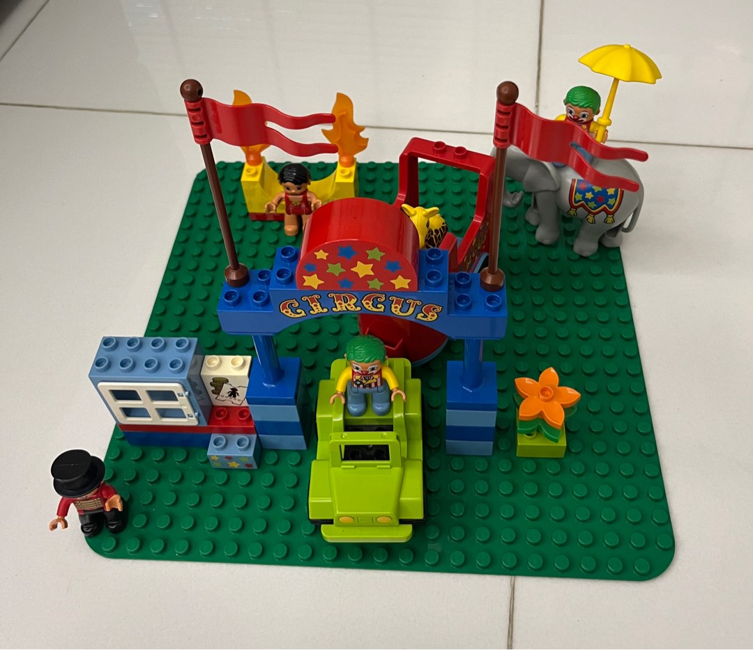 Lego hotsell circus set