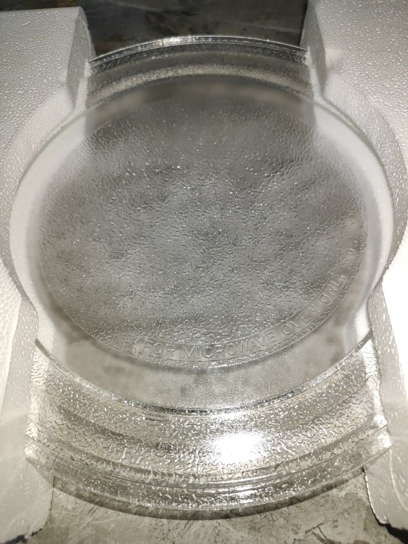 LG microwave oven Glass plate, Furniture & Home Living, Kitchenware