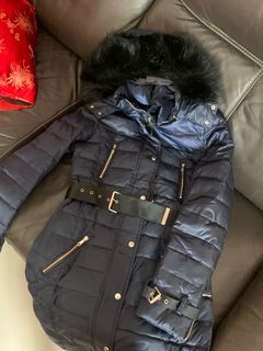 (Category: ) located in . Submitted by the.outerwear (Listing ID 1261356102, Image 1). Description: .