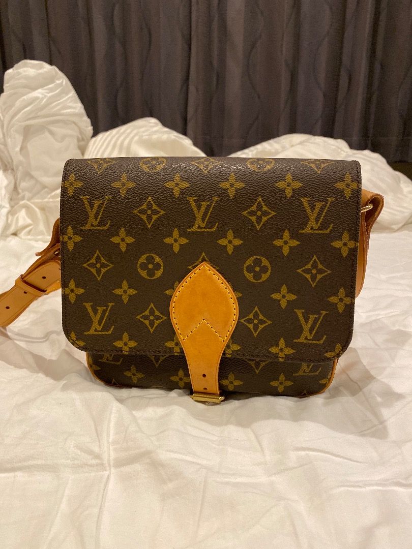 Louis Vuitton Cartouchiere MM Shoulder Bag Vintage M51253