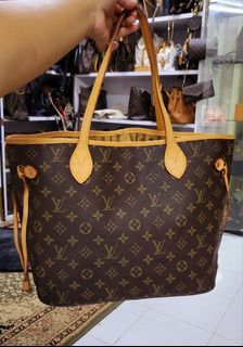 Louis Vuitton Luxury Bags Women's Bags Fashion Bags Cluny Mini Bag Select  Monogram Canvas, Luxury, Bags & Wallets on Carousell