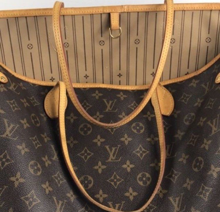 Tas Louis Vuitton ORIGINAL (dijamin original), Fesyen Wanita, Tas & Dompet  di Carousell