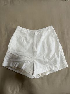 (Category: ) located in . Submitted by plumgreentea (Listing ID 1261396152, Image 1). Description: .
