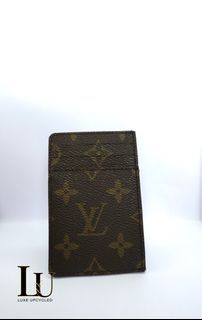 AUTHENTIC LV CARD HOLDER‼️, Luxury, Bags & Wallets on Carousell