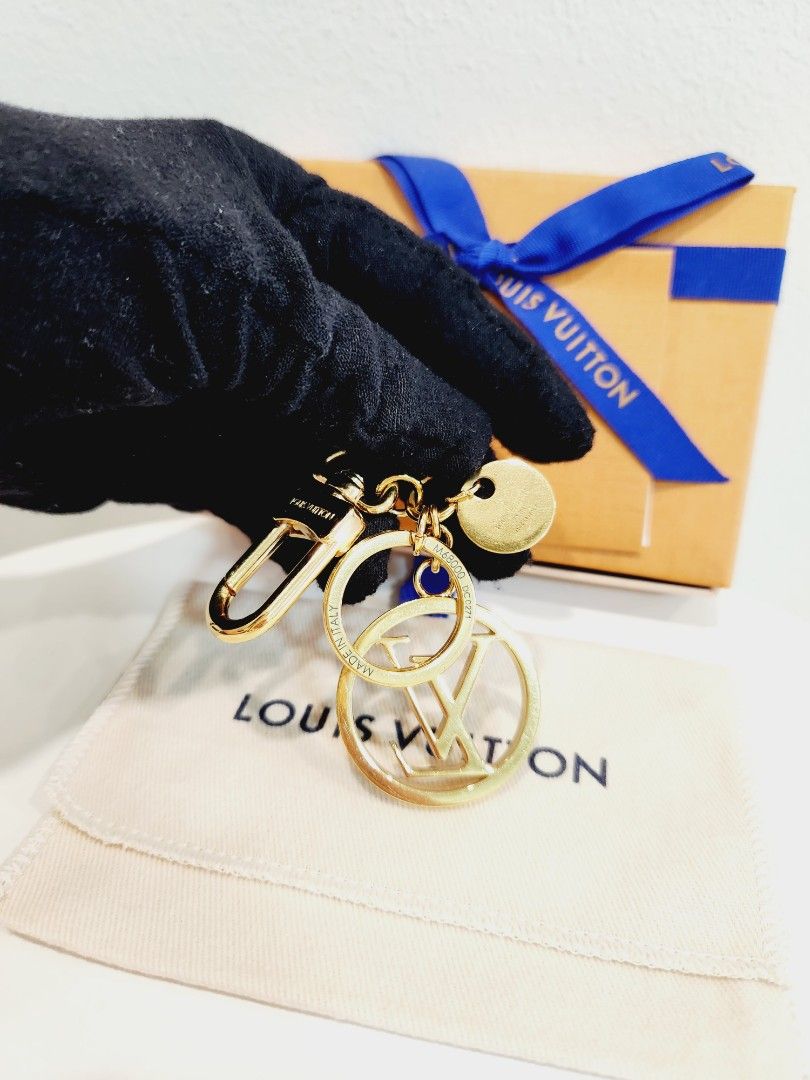 Louis Vuitton LV Circle Bag Charm & Key Holder 2021-22FW, Gold