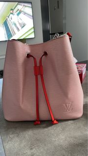 （分類：）位於 。 由 c_arolineang 提交（商品編號 1261406866，圖片 1）。簡介： 。