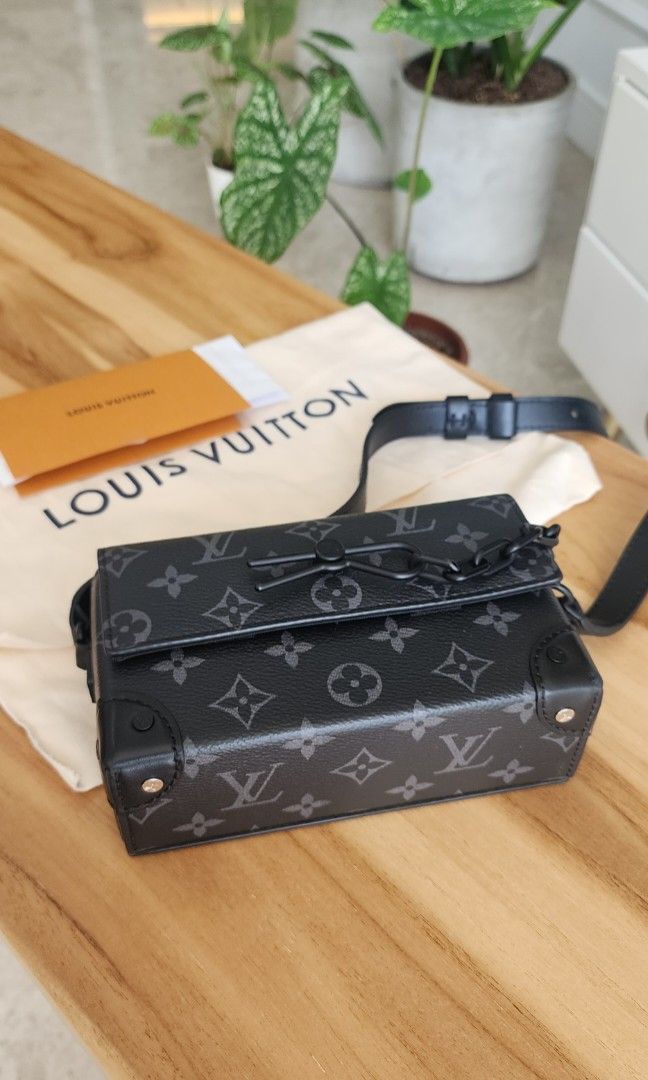 Louis Vuitton Steamer Wearable Wallet – SNEAKS.FREAKS